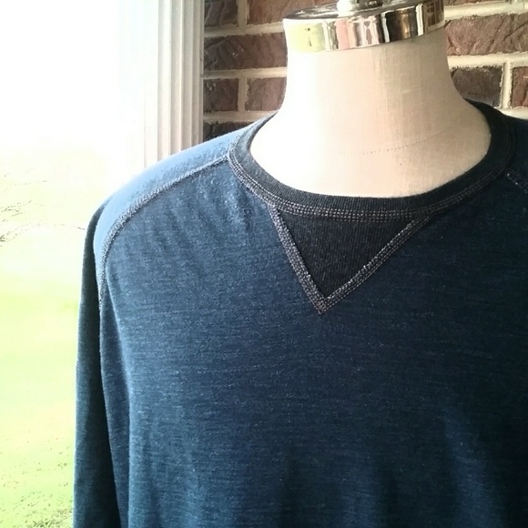 American Eagle Sweatshirt - Picture 2 of 5